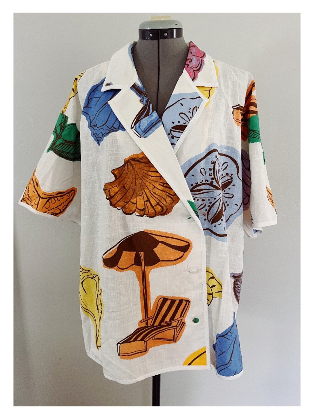 NWT Sabo Sz M White By The Sea Print Button Down Shirt